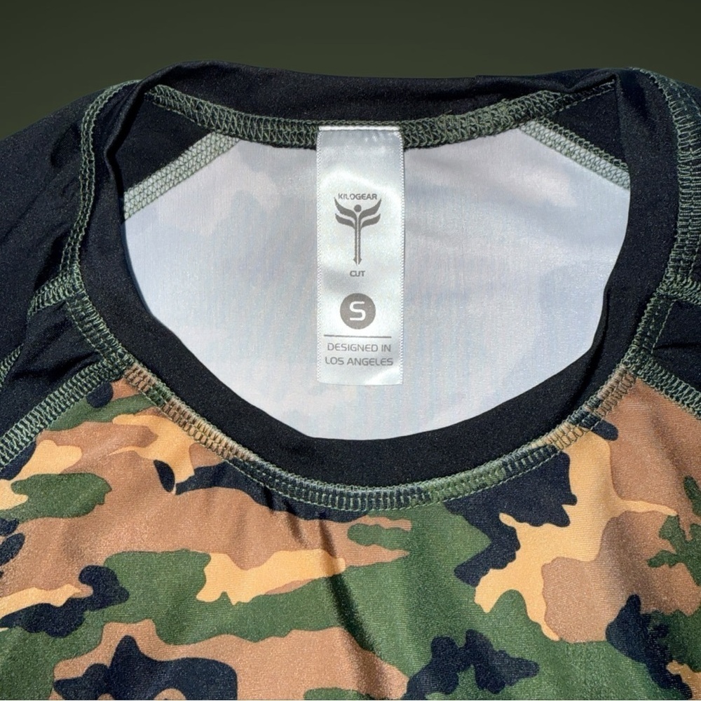 KiloGear CUT Weighted Training Shirt Men’s Small–Camo Compression Top USA Made - Picture 8 of 15